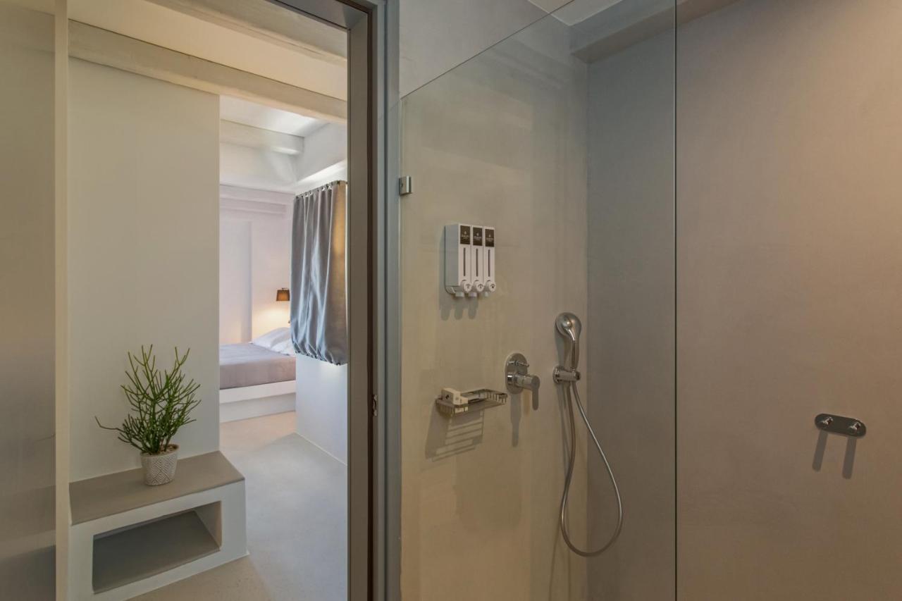 Paros Cape Suites เนาซา ภายนอก รูปภาพ