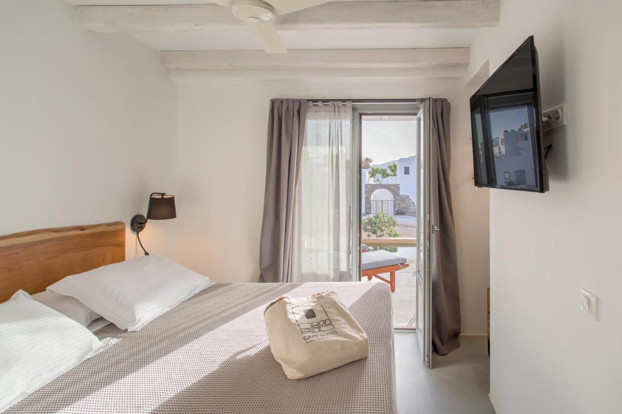 Paros Cape Suites เนาซา ภายนอก รูปภาพ