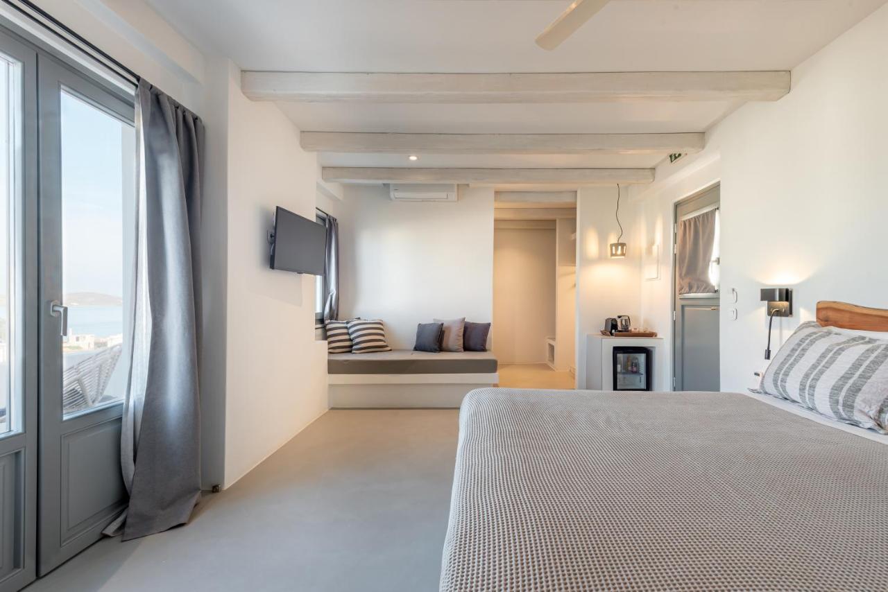Paros Cape Suites เนาซา ภายนอก รูปภาพ