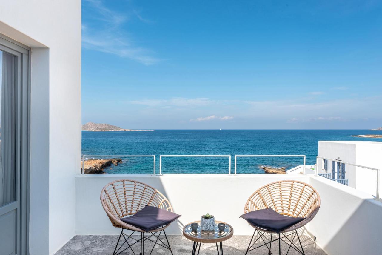 Paros Cape Suites เนาซา ภายนอก รูปภาพ