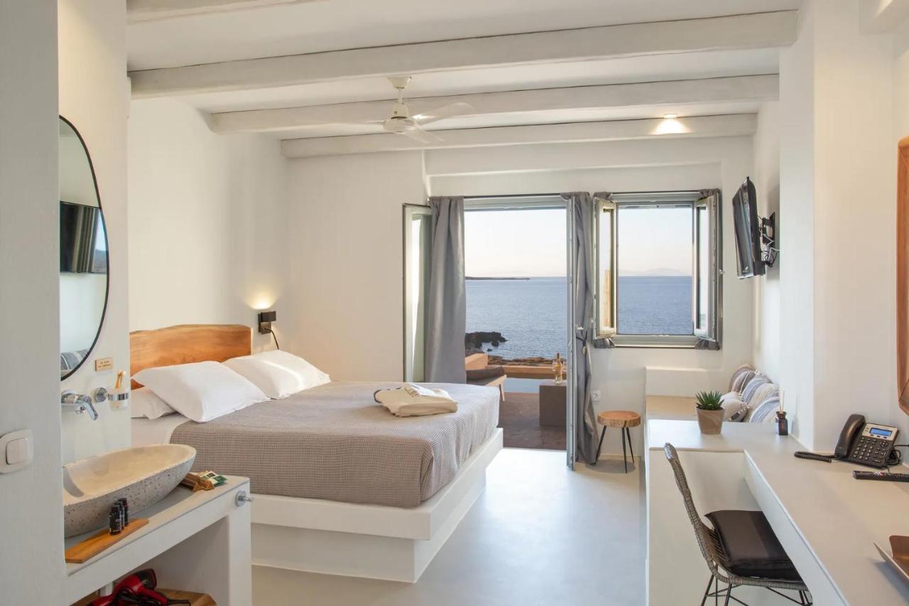 Paros Cape Suites เนาซา ภายนอก รูปภาพ